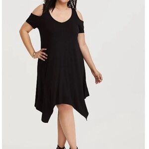 torrid Black Cold-shoulder dress. Size large